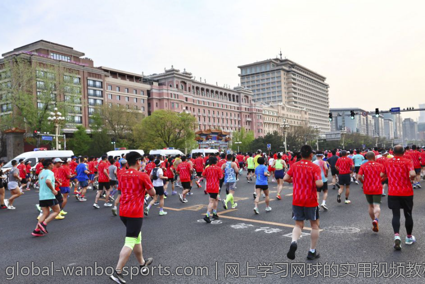 网上学习网球的实用视频教程推荐